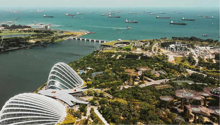 Jalan-jalan ke luar negeri liburan seru penuh makna bareng member SLC se-Indonesia